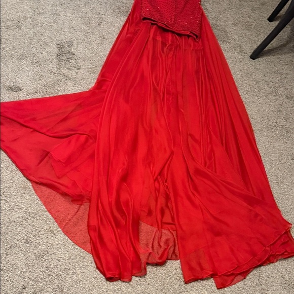 Sherri Hill Red High Low Dress studded shorts for prom - SHORTS Glam - Picture 5 of 16